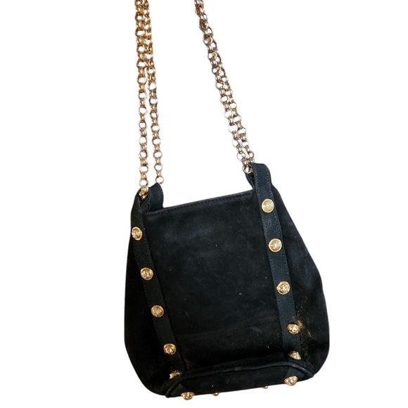 Gorgeous Ferragamo bag - Picture 9 of 16